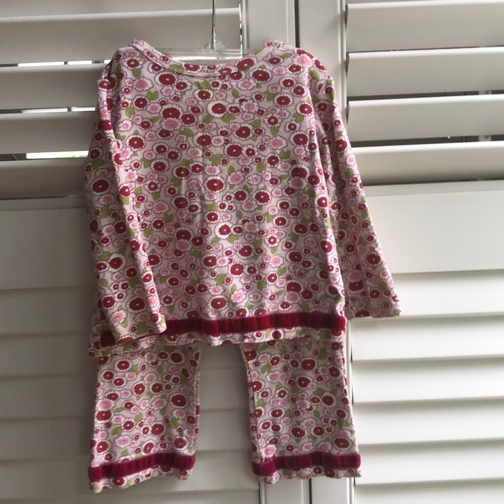 Baby Lulu two piece lounge outfit size 2T